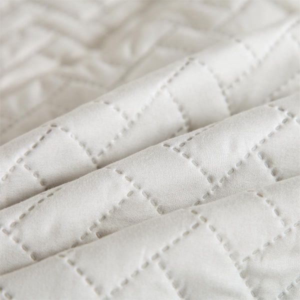 JML Quilt Set 3-Piece Bedspread Coverlet with Shams Soft Brushed Microfiber, Lightweight Hypoallergenic All-Season Quilt Bedding (Snow White)