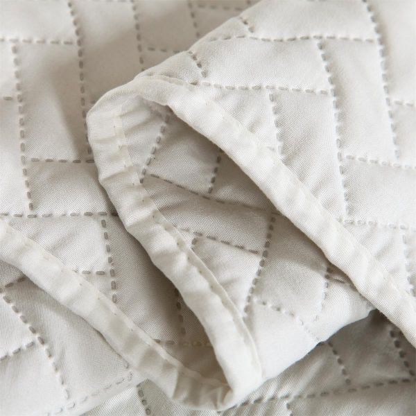 JML Quilt Set 3-Piece Bedspread Coverlet with Shams Soft Brushed Microfiber, Lightweight Hypoallergenic All-Season Quilt Bedding (Snow White)