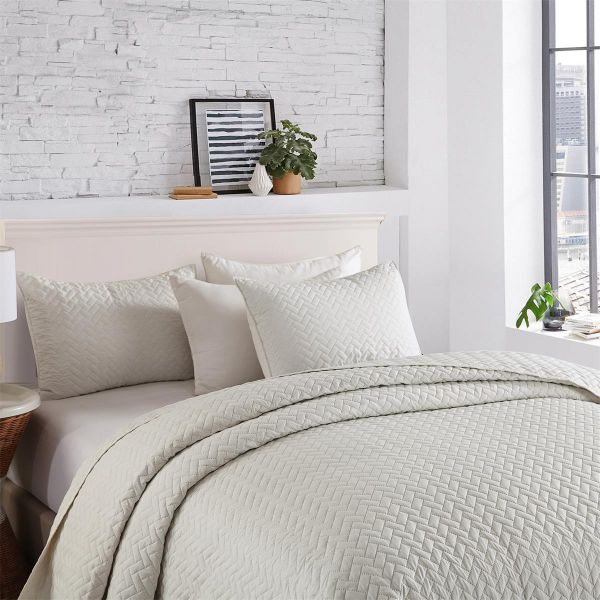 JML Quilt Set 3-Piece Bedspread Coverlet with Shams Soft Brushed Microfiber, Lightweight Hypoallergenic All-Season Quilt Bedding (Snow White)