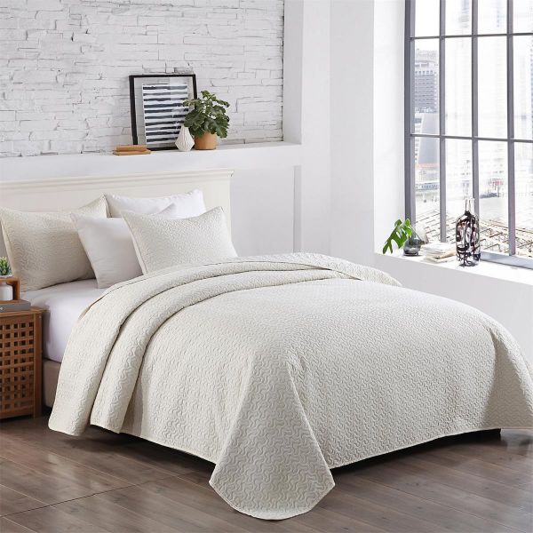 JML Quilt Set, 3 Piece Reversible Quilt Set - Patchwork Quilt - Soft Microfiber Lightweight Coverlet Bedspread for All Season - Light Grey (Includes 1 Quilt, 2 Shams)