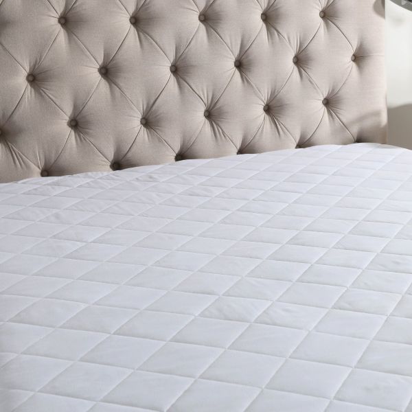 Soft Breathable Mattress Pad Cover, Diamond Quilted with 16